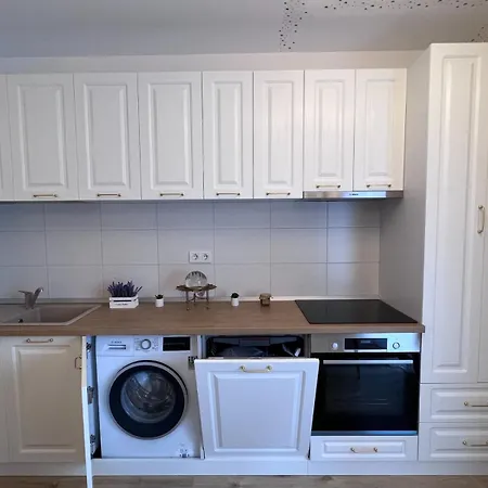 Apartment One Bedroom Sos Glucoza 6 *