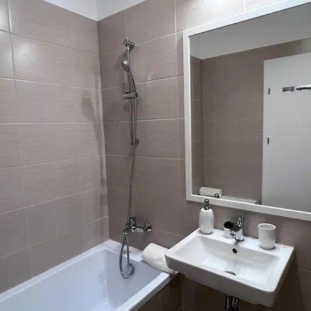 One Bedroom Sos Glucoza 6